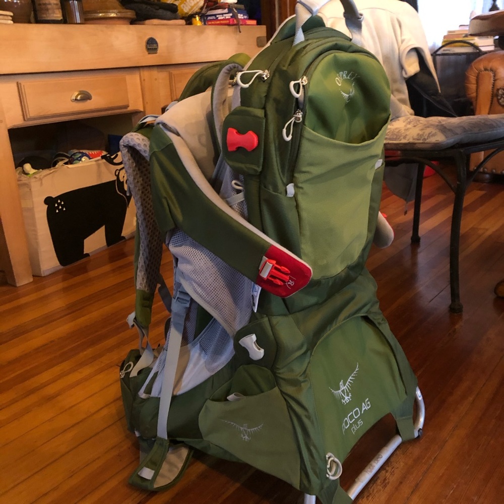 Osprey poco AG Plus hiking child carrier
